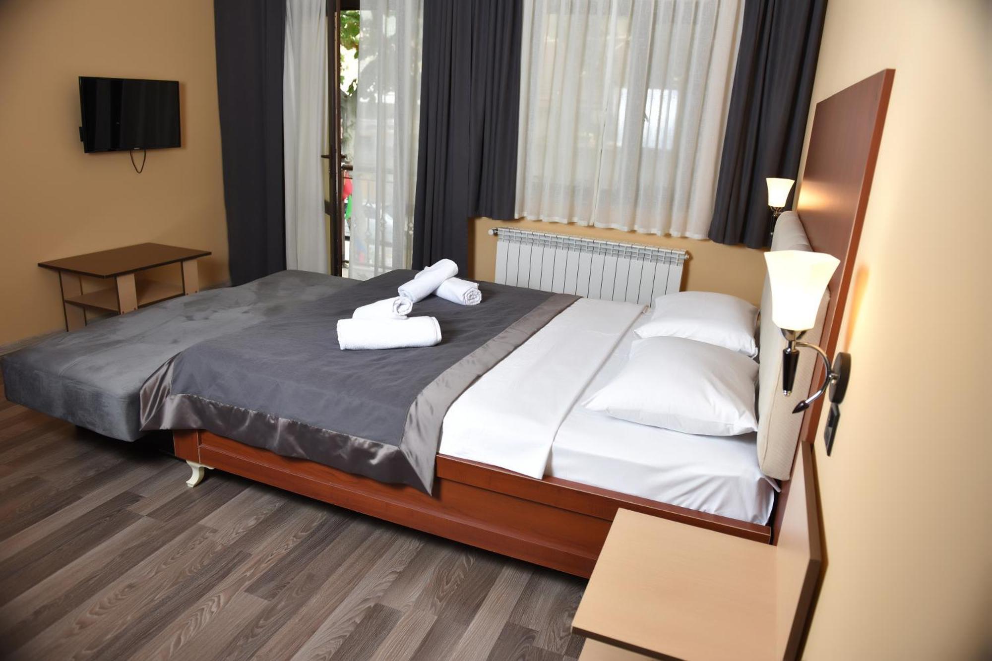 Yaffle Inn Shaki Boutique Hotel Şǝki Dış mekan fotoğraf